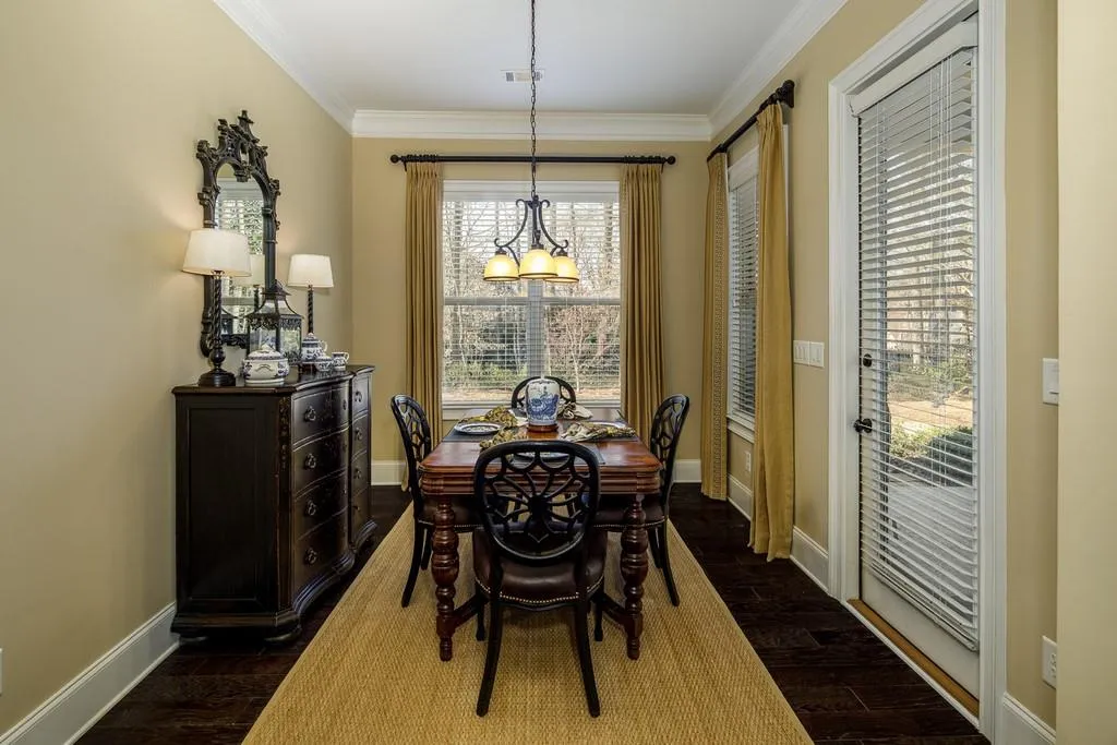 3932 Dahlwiny Court, Sandy Springs, Georgia 30350, 4 Bedrooms Bedrooms, ,3 BathroomsBathrooms,Residential,Sold,3932 Dahlwiny Court,6734676