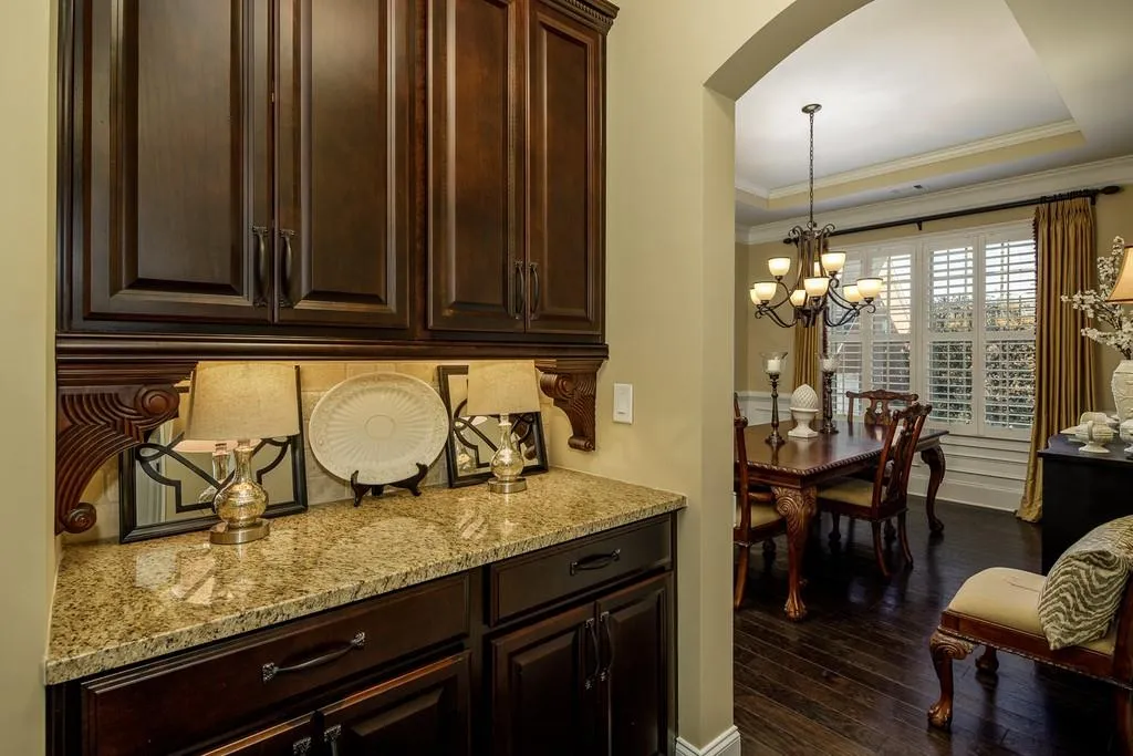 3932 Dahlwiny Court, Sandy Springs, Georgia 30350, 4 Bedrooms Bedrooms, ,3 BathroomsBathrooms,Residential,Sold,3932 Dahlwiny Court,6734676