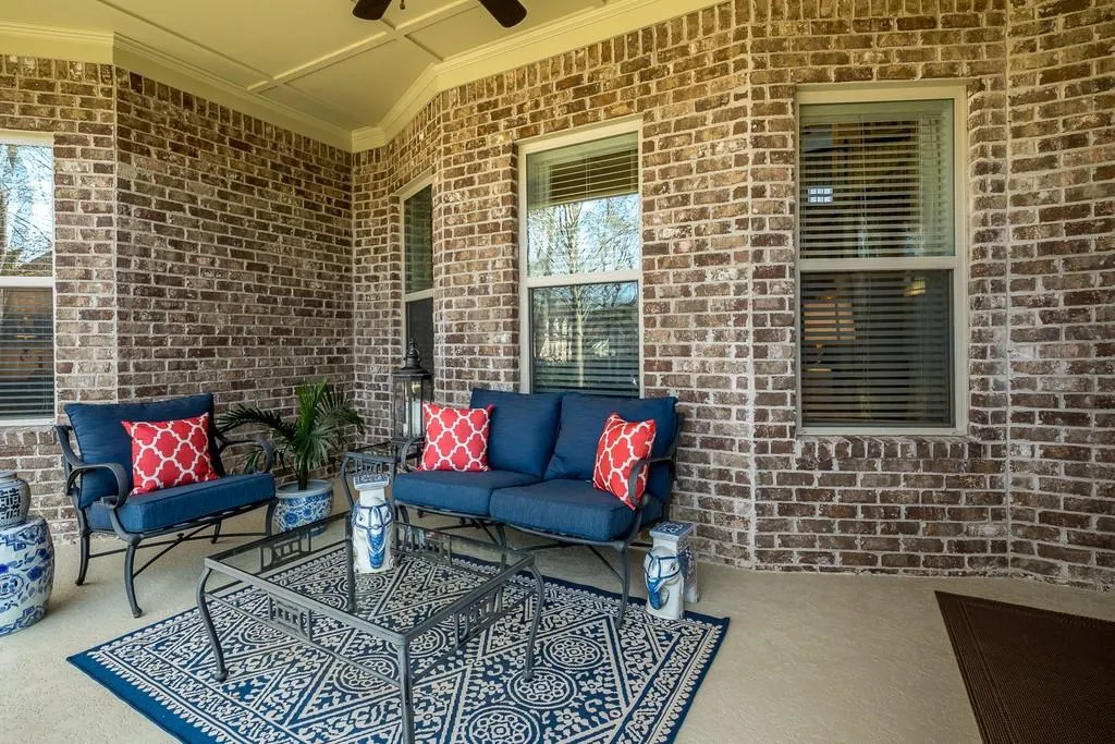 3932 Dahlwiny Court, Sandy Springs, Georgia 30350, 4 Bedrooms Bedrooms, ,3 BathroomsBathrooms,Residential,Sold,3932 Dahlwiny Court,6734676