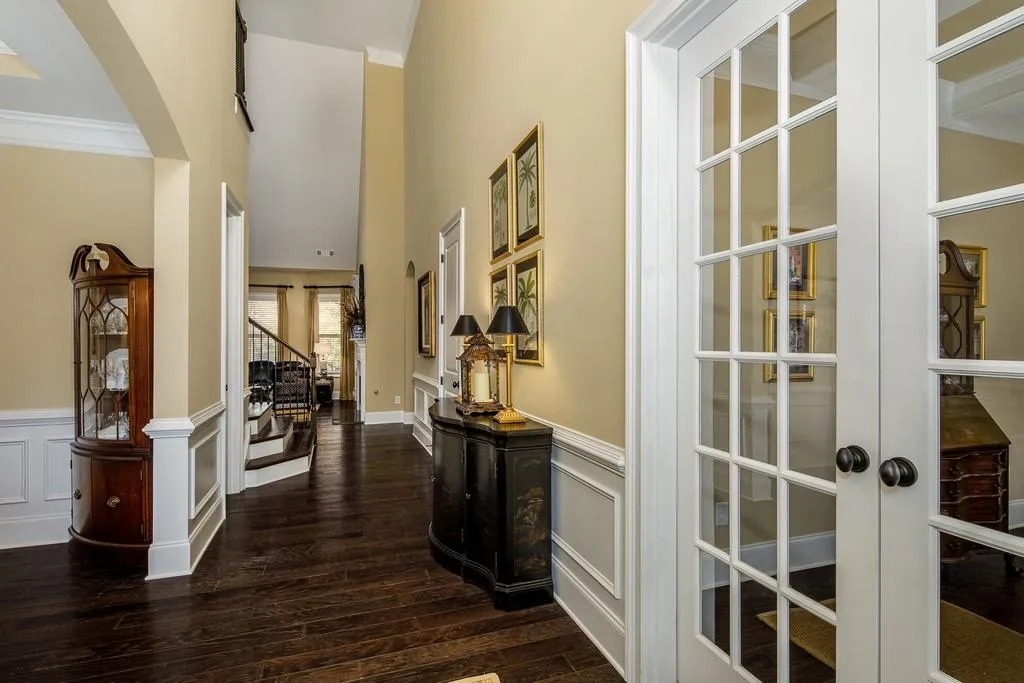 3932 Dahlwiny Court, Sandy Springs, Georgia 30350, 4 Bedrooms Bedrooms, ,3 BathroomsBathrooms,Residential,Sold,3932 Dahlwiny Court,6734676