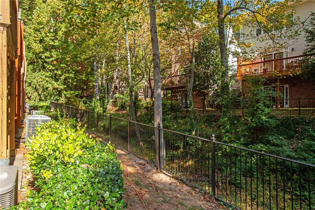 5550 Glenridge Park Unit 1202, Sandy Springs, Georgia 30342, 2 Bedrooms Bedrooms, ,2 BathroomsBathrooms,Residential,Sold,5550 Glenridge Park Unit 1202,7478154 5550 Glenridge Park Unit 1202, Sandy Springs, Georgia 30342, 2 Bedrooms Bedrooms, ,2 BathroomsBathrooms,Residential,Sold,5550 Glenridge Park Unit 1202,7478154