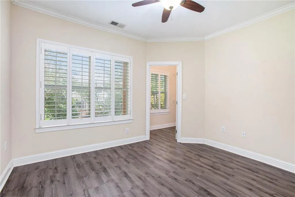 5550 Glenridge Park Unit 1202, Sandy Springs, Georgia 30342, 2 Bedrooms Bedrooms, ,2 BathroomsBathrooms,Residential,Sold,5550 Glenridge Park Unit 1202,7478154 5550 Glenridge Park Unit 1202, Sandy Springs, Georgia 30342, 2 Bedrooms Bedrooms, ,2 BathroomsBathrooms,Residential,Sold,5550 Glenridge Park Unit 1202,7478154