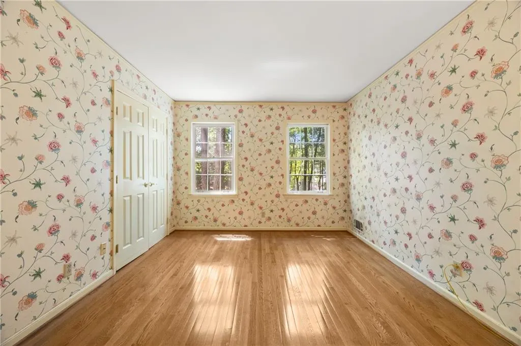 1000 N Harbor Court, Atlanta, Georgia 30328, 4 Bedrooms Bedrooms, ,3 BathroomsBathrooms,Residential,Sold,1000 N Harbor Court,7555423