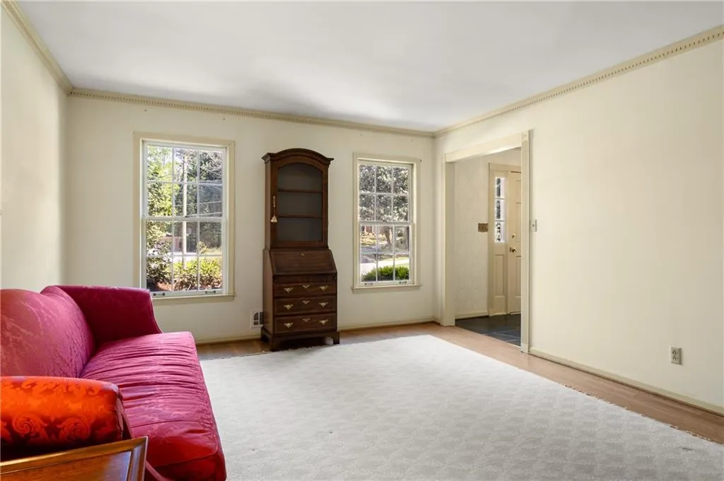 1000 N Harbor Court, Atlanta, Georgia 30328, 4 Bedrooms Bedrooms, ,3 BathroomsBathrooms,Residential,Sold,1000 N Harbor Court,7555423