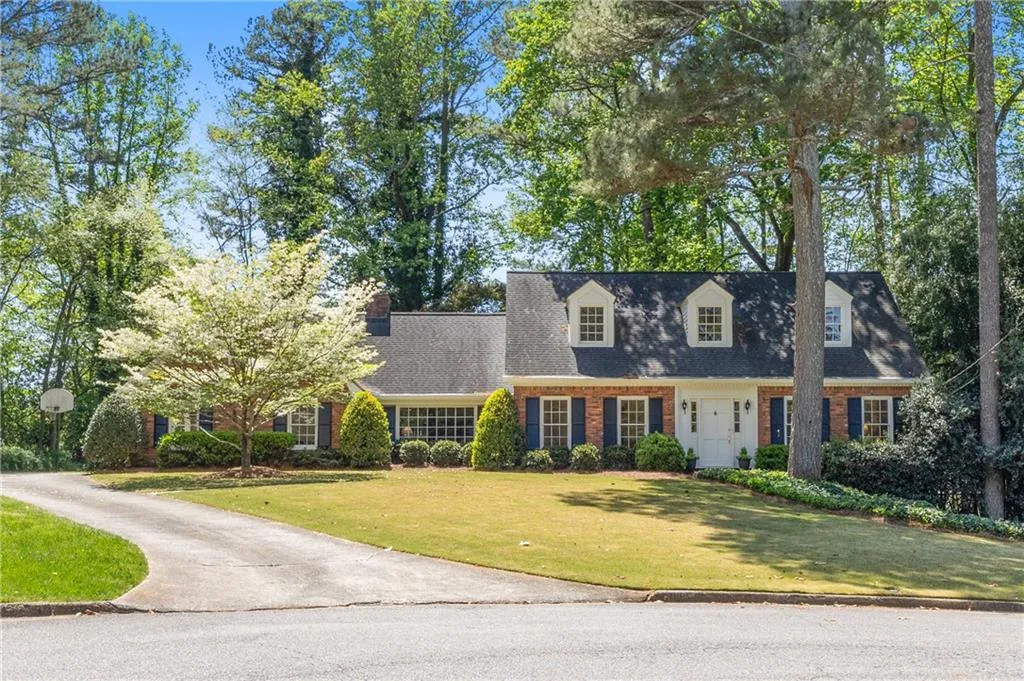 1000 N Harbor Court, Atlanta, Georgia 30328, 4 Bedrooms Bedrooms, ,3 BathroomsBathrooms,Residential,Sold,1000 N Harbor Court,7555423