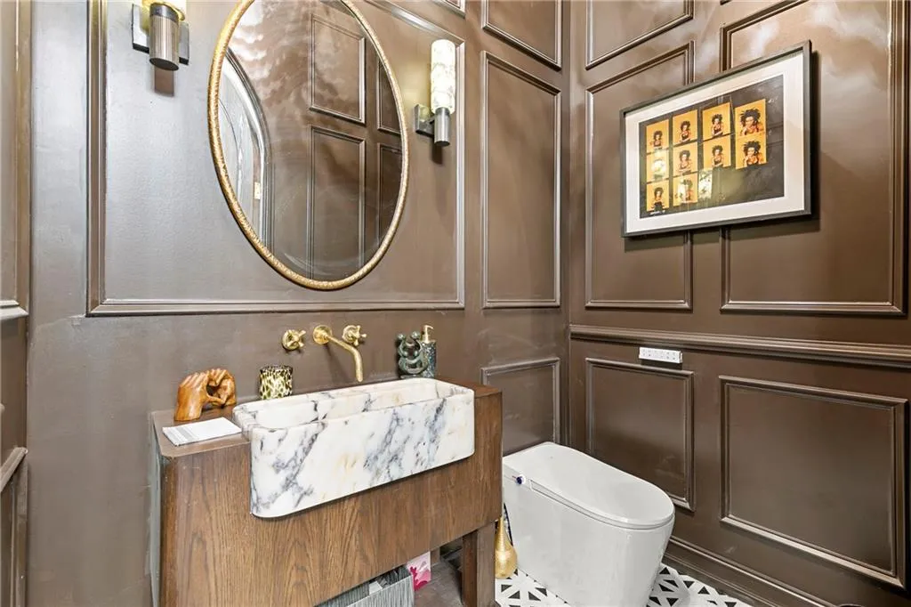 3879 Peachtree Dunwoody Road Ne, Atlanta, Georgia 30342, 5 Bedrooms Bedrooms, ,4 BathroomsBathrooms,Residential,For Sale,3879 Peachtree Dunwoody Road Ne,7673472 3879 Peachtree Dunwoody Road Ne, Atlanta, Georgia 30342, 5 Bedrooms Bedrooms, ,4 BathroomsBathrooms,Residential,For Sale,3879 Peachtree Dunwoody Road Ne,7673472