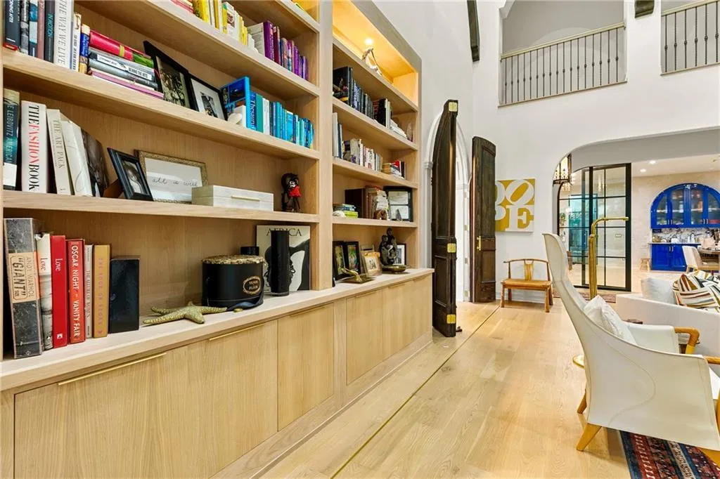 3879 Peachtree Dunwoody Road Ne, Atlanta, Georgia 30342, 5 Bedrooms Bedrooms, ,4 BathroomsBathrooms,Residential,For Sale,3879 Peachtree Dunwoody Road Ne,7673472 3879 Peachtree Dunwoody Road Ne, Atlanta, Georgia 30342, 5 Bedrooms Bedrooms, ,4 BathroomsBathrooms,Residential,For Sale,3879 Peachtree Dunwoody Road Ne,7673472