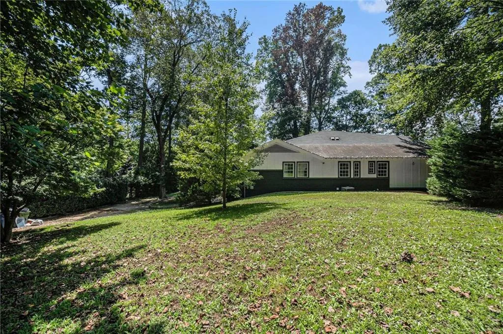 1087 Lee Circle Ne, Atlanta, Georgia 30324, 5 Bedrooms Bedrooms, ,4 BathroomsBathrooms,Residential,For Sale,1087 Lee Circle Ne,7632104