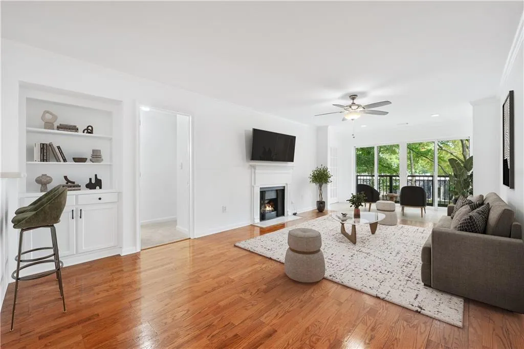 1201 Pine Heights Drive, Atlanta, Georgia 30324, 2 Bedrooms Bedrooms, ,2 BathroomsBathrooms,Residential,For Sale,1201 Pine Heights Drive,7643160