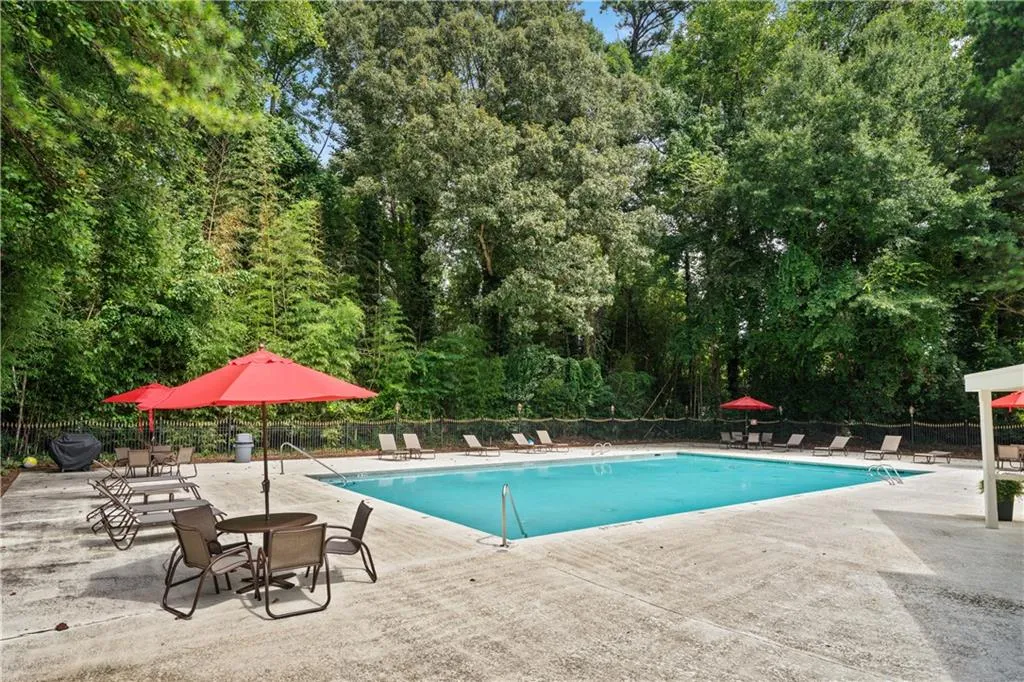 1201 Pine Heights Drive, Atlanta, Georgia 30324, 2 Bedrooms Bedrooms, ,2 BathroomsBathrooms,Residential,For Sale,1201 Pine Heights Drive,7643160