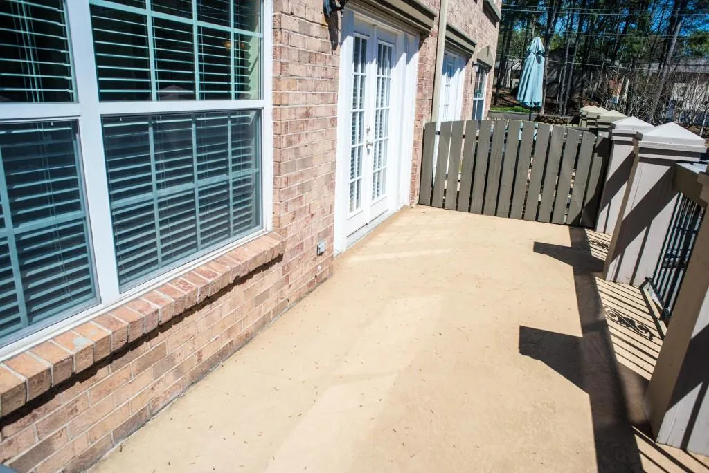 6980 Roswell Road Unit B2, Atlanta, Georgia 30328, 2 Bedrooms Bedrooms, ,2 BathroomsBathrooms,Residential,Sold,6980 Roswell Road Unit B2,5681325