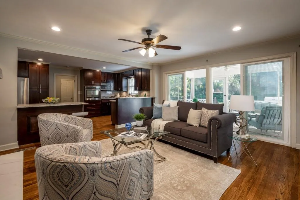 561 Dalrymple Road, Sandy Springs, Georgia 30328, 6 Bedrooms Bedrooms, ,4 BathroomsBathrooms,Residential,Sold,561 Dalrymple Road,6831349