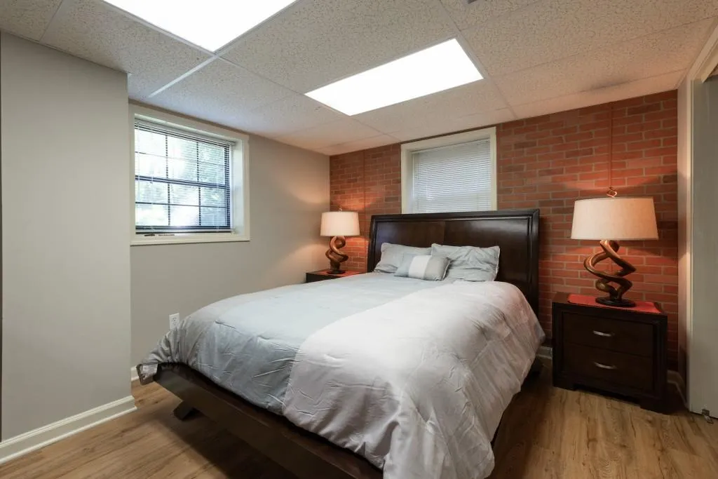 561 Dalrymple Road, Sandy Springs, Georgia 30328, 6 Bedrooms Bedrooms, ,4 BathroomsBathrooms,Residential,Sold,561 Dalrymple Road,6831349