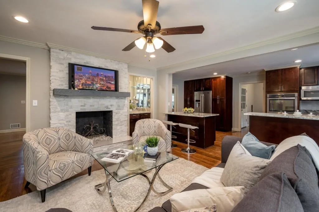 561 Dalrymple Road, Sandy Springs, Georgia 30328, 6 Bedrooms Bedrooms, ,4 BathroomsBathrooms,Residential,Sold,561 Dalrymple Road,6831349