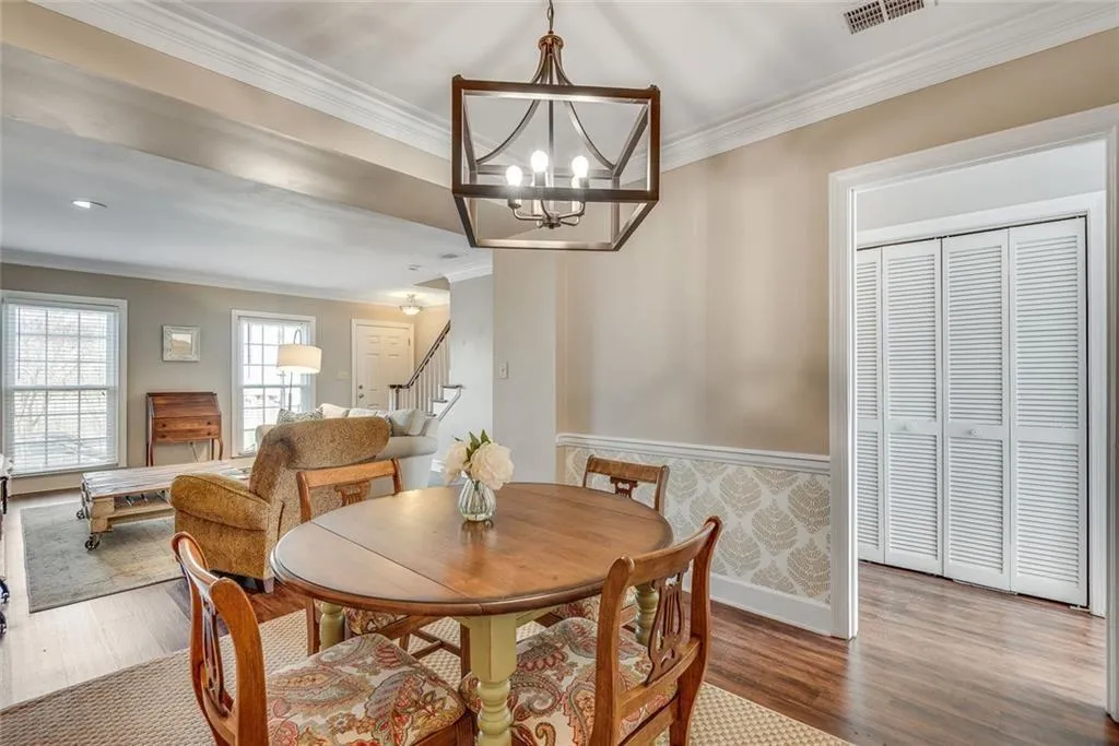 100 Mount Vernon Circle, Atlanta, Georgia 30338, 2 Bedrooms Bedrooms, ,2 BathroomsBathrooms,Residential,For Sale,100 Mount Vernon Circle,7728293