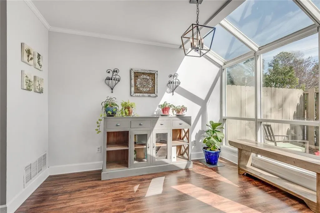 100 Mount Vernon Circle, Atlanta, Georgia 30338, 2 Bedrooms Bedrooms, ,2 BathroomsBathrooms,Residential,For Sale,100 Mount Vernon Circle,7728293