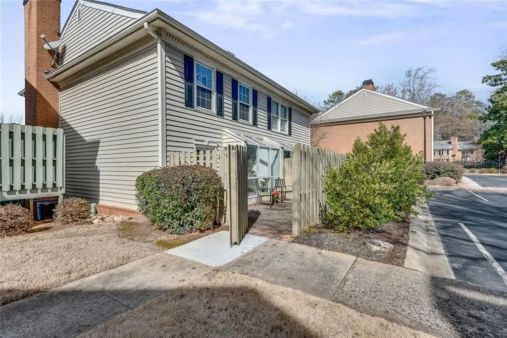 100 Mount Vernon Circle, Atlanta, Georgia 30338, 2 Bedrooms Bedrooms, ,2 BathroomsBathrooms,Residential,For Sale,100 Mount Vernon Circle,7728293