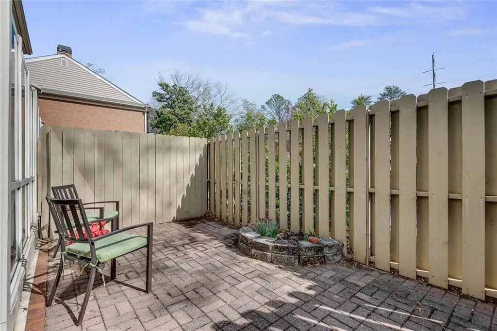 100 Mount Vernon Circle, Atlanta, Georgia 30338, 2 Bedrooms Bedrooms, ,2 BathroomsBathrooms,Residential,For Sale,100 Mount Vernon Circle,7728293
