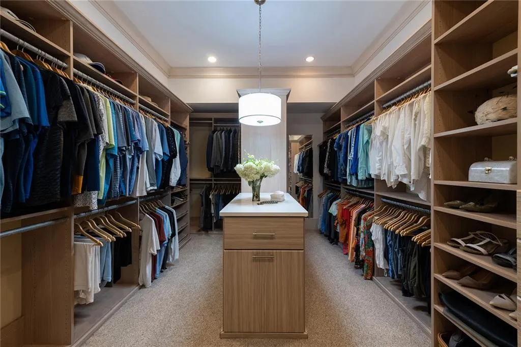 1714 Brandon Hall Drive, Atlanta, Georgia 30350, 4 Bedrooms Bedrooms, ,5 BathroomsBathrooms,Residential,Sold,1714 Brandon Hall Drive,7068576 1714 Brandon Hall Drive, Atlanta, Georgia 30350, 4 Bedrooms Bedrooms, ,5 BathroomsBathrooms,Residential,Sold,1714 Brandon Hall Drive,7068576