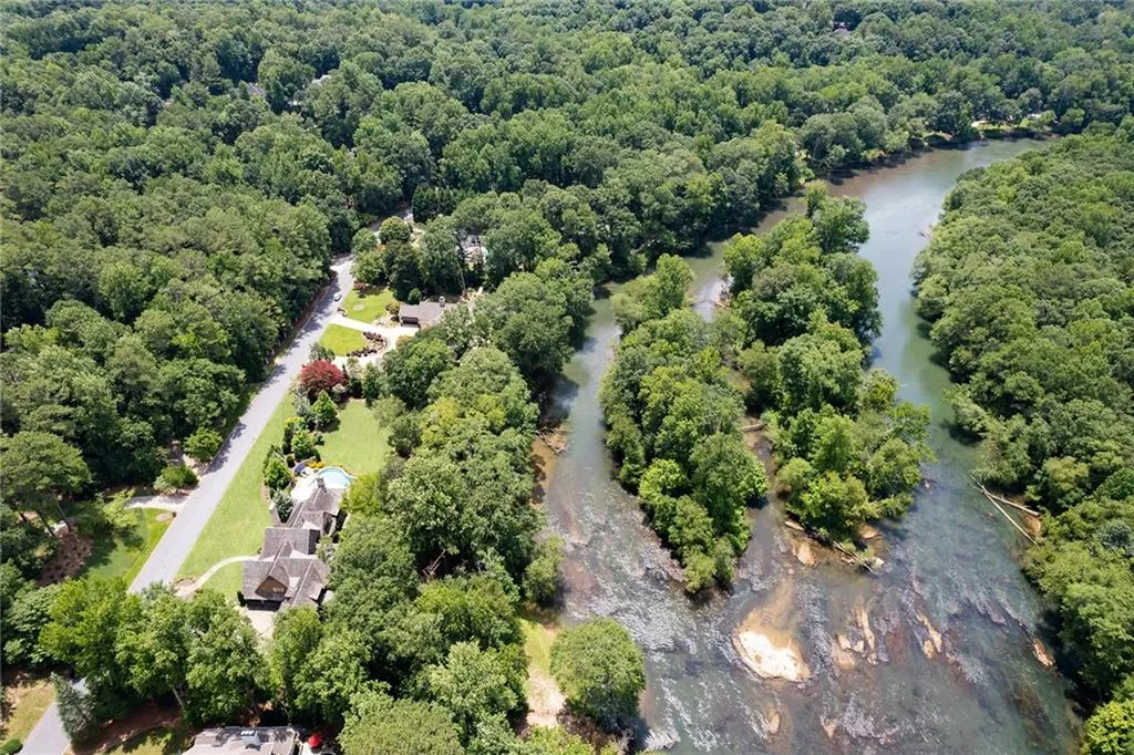 1714 Brandon Hall Drive, Atlanta, Georgia 30350, 4 Bedrooms Bedrooms, ,5 BathroomsBathrooms,Residential,Sold,1714 Brandon Hall Drive,7068576 1714 Brandon Hall Drive, Atlanta, Georgia 30350, 4 Bedrooms Bedrooms, ,5 BathroomsBathrooms,Residential,Sold,1714 Brandon Hall Drive,7068576