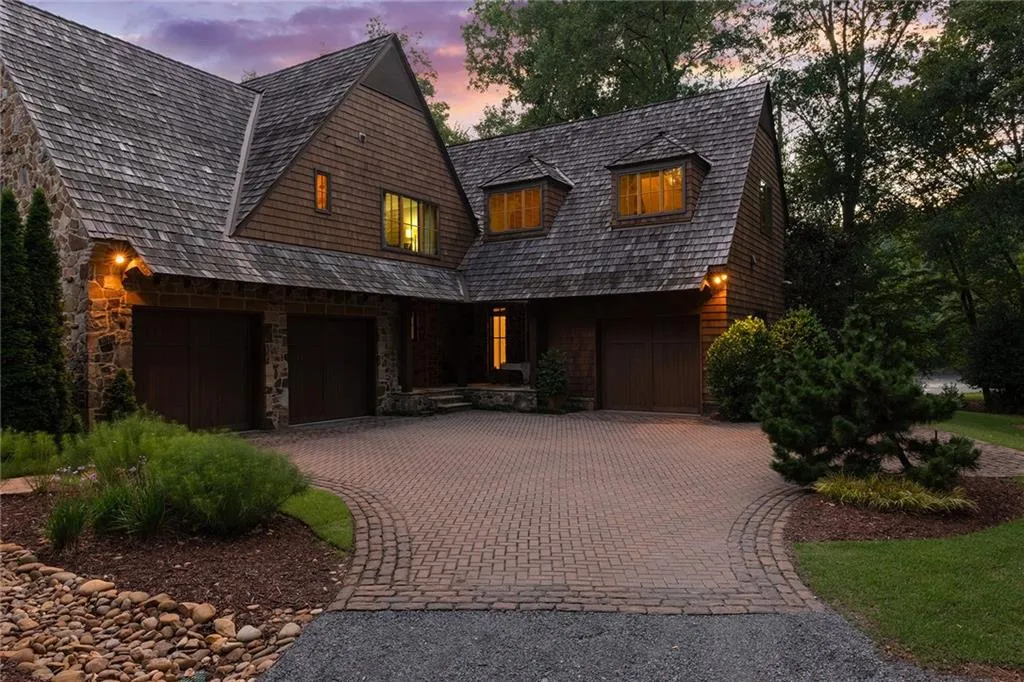 1714 Brandon Hall Drive, Atlanta, Georgia 30350, 4 Bedrooms Bedrooms, ,5 BathroomsBathrooms,Residential,Sold,1714 Brandon Hall Drive,7068576 1714 Brandon Hall Drive, Atlanta, Georgia 30350, 4 Bedrooms Bedrooms, ,5 BathroomsBathrooms,Residential,Sold,1714 Brandon Hall Drive,7068576