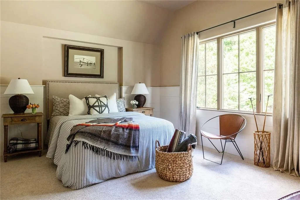 1714 Brandon Hall Drive, Atlanta, Georgia 30350, 4 Bedrooms Bedrooms, ,5 BathroomsBathrooms,Residential,Sold,1714 Brandon Hall Drive,7068576 1714 Brandon Hall Drive, Atlanta, Georgia 30350, 4 Bedrooms Bedrooms, ,5 BathroomsBathrooms,Residential,Sold,1714 Brandon Hall Drive,7068576