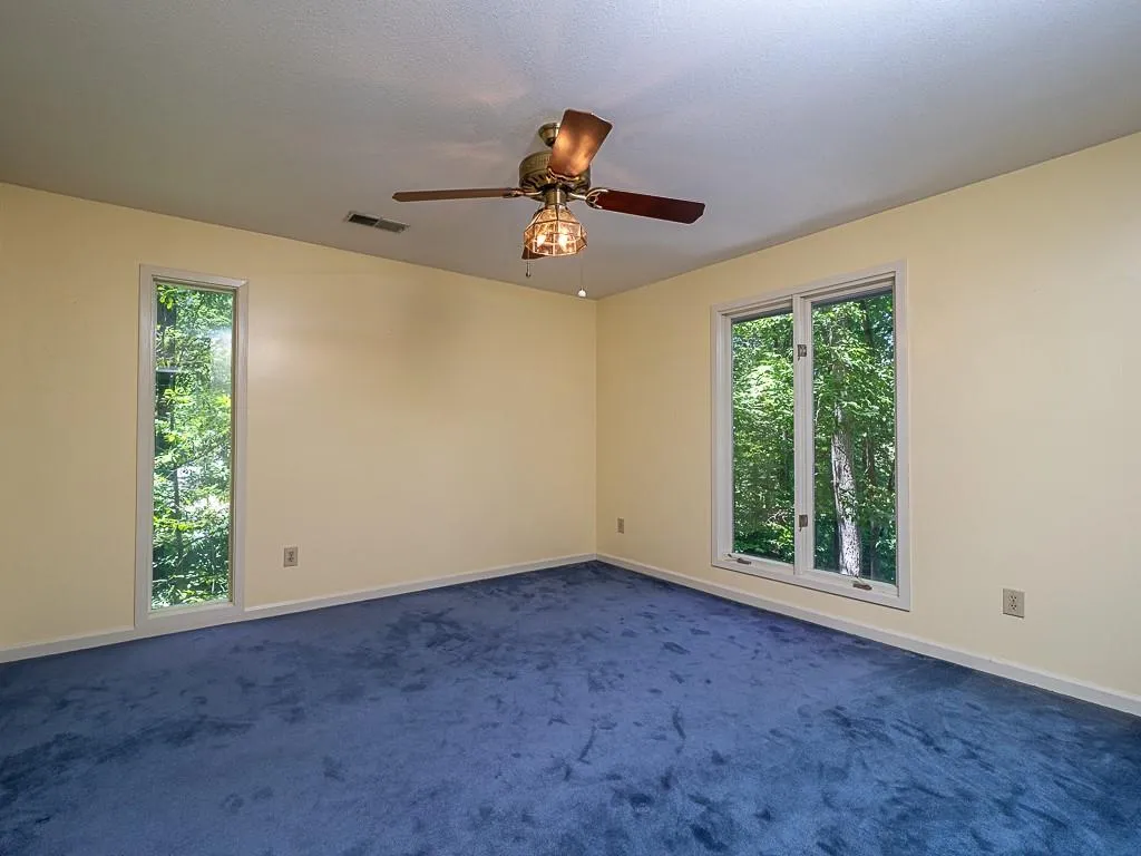 7470 Princeton Trace, Atlanta, Georgia 30328, 5 Bedrooms Bedrooms, ,3 BathroomsBathrooms,Residential,For Sale,7470 Princeton Trace,7617444