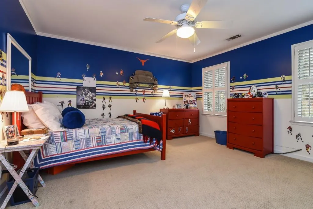 130 Old College Way, Sandy Springs, Georgia 30328, 5 Bedrooms Bedrooms, ,3 BathroomsBathrooms,Residential,Sold,130 Old College Way,5811085