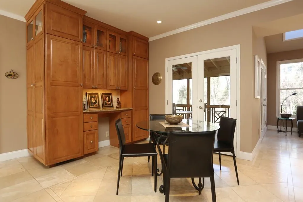 170 Wing Mill Road, Sandy Springs, Georgia 30350, 5 Bedrooms Bedrooms, ,4 BathroomsBathrooms,Residential,Sold,170 Wing Mill Road,5641916