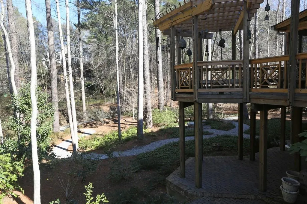 170 Wing Mill Road, Sandy Springs, Georgia 30350, 5 Bedrooms Bedrooms, ,4 BathroomsBathrooms,Residential,Sold,170 Wing Mill Road,5641916