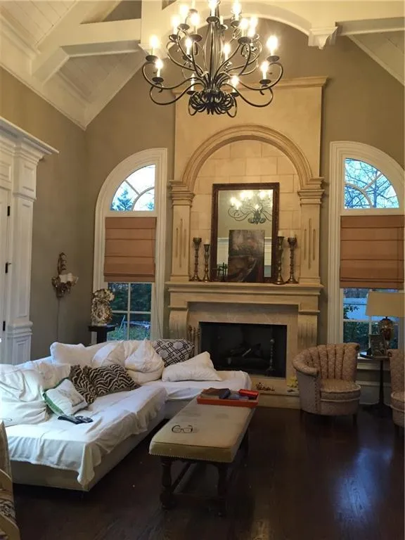 6200 Aberdeen Drive, Atlanta, Georgia 30328, 5 Bedrooms Bedrooms, ,5 BathroomsBathrooms,Residential,Sold,6200 Aberdeen Drive,5774536