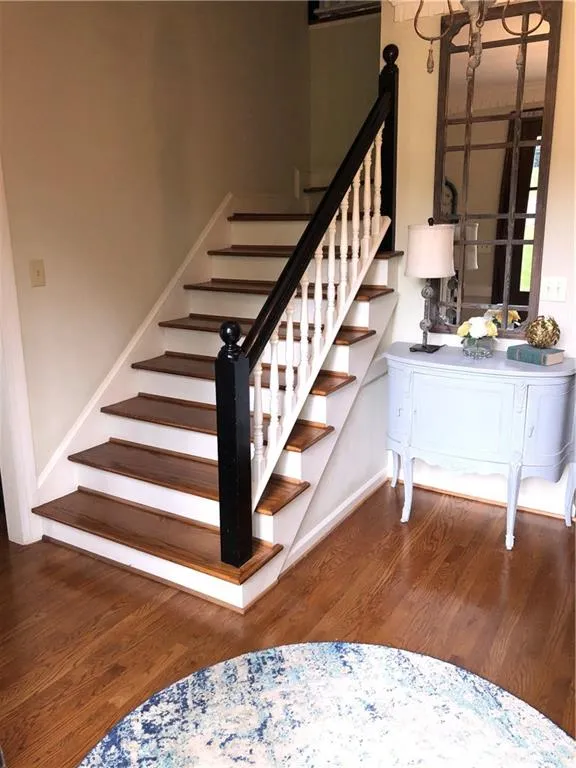 6020 Blackwater Trail Nw, Sandy Springs, Georgia 30328, 5 Bedrooms Bedrooms, ,4 BathroomsBathrooms,Residential,Sold,6020 Blackwater Trail Nw,6689819