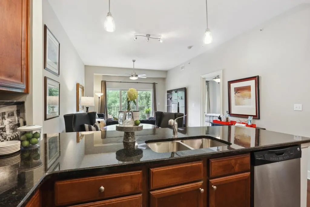 200 River Vista Drive Unit 716, Atlanta, Georgia 30339, 1 Bedroom Bedrooms, ,1 BathroomBathrooms,Residential,Sold,200 River Vista Drive Unit 716,7085277