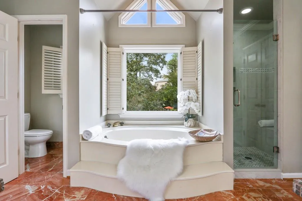 1510 Bakers Glen Drive, Atlanta, Georgia 30350, 5 Bedrooms Bedrooms, ,4 BathroomsBathrooms,Residential,Sold,1510 Bakers Glen Drive,5929576