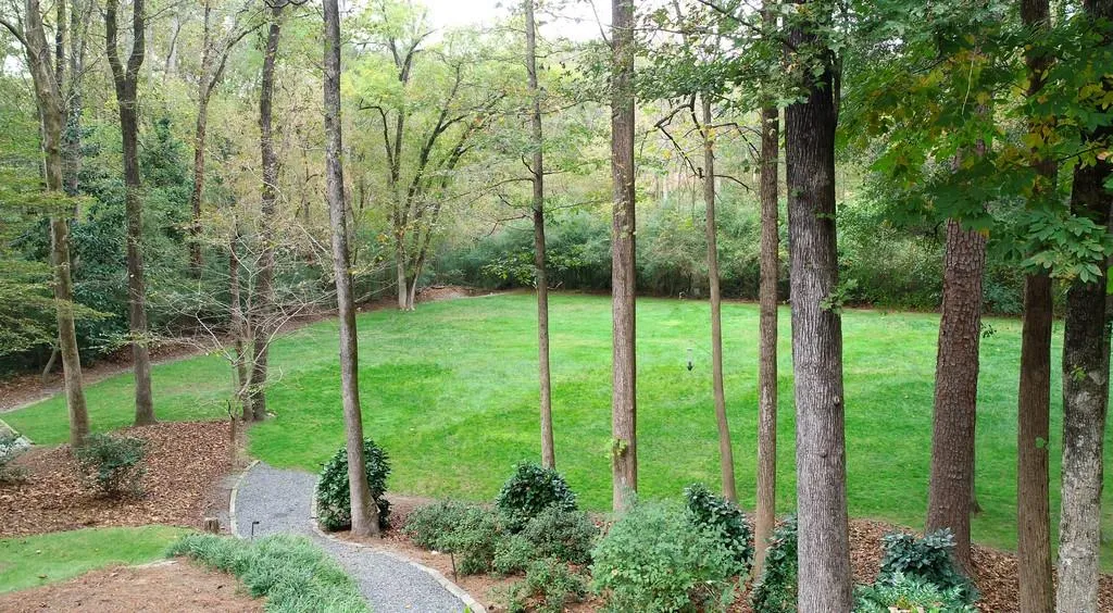 4790 Harris Trail, Sandy Springs, Georgia 30327, 3 Bedrooms Bedrooms, ,3 BathroomsBathrooms,Residential,Sold,4790 Harris Trail,6683699