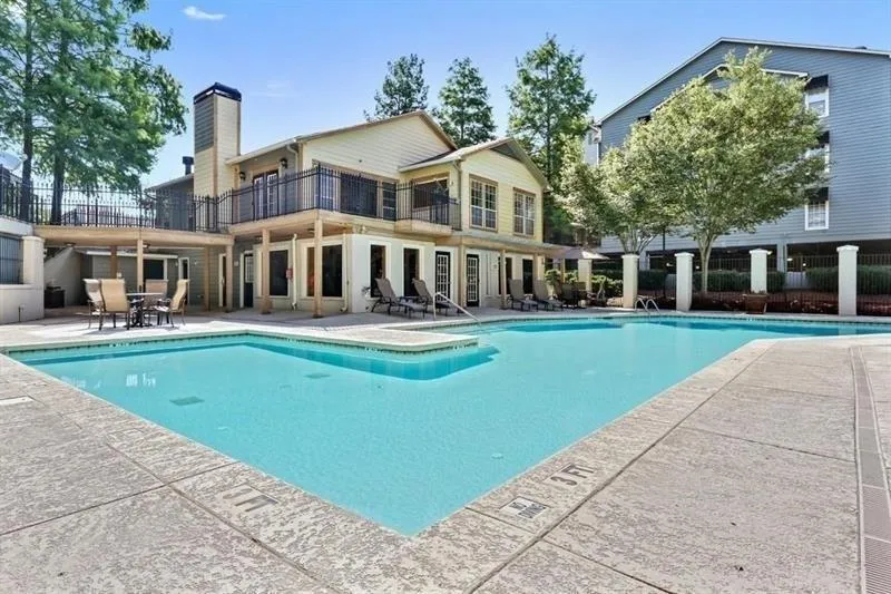 522 Granville Court Unit 522, Sandy Springs, Georgia 30328, 1 Bedroom Bedrooms, ,1 BathroomBathrooms,Residential,Sold,522 Granville Court Unit 522,6113426