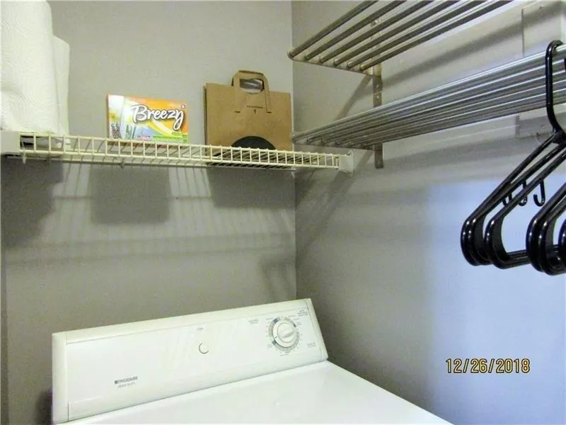 522 Granville Court Unit 522, Sandy Springs, Georgia 30328, 1 Bedroom Bedrooms, ,1 BathroomBathrooms,Residential,Sold,522 Granville Court Unit 522,6113426