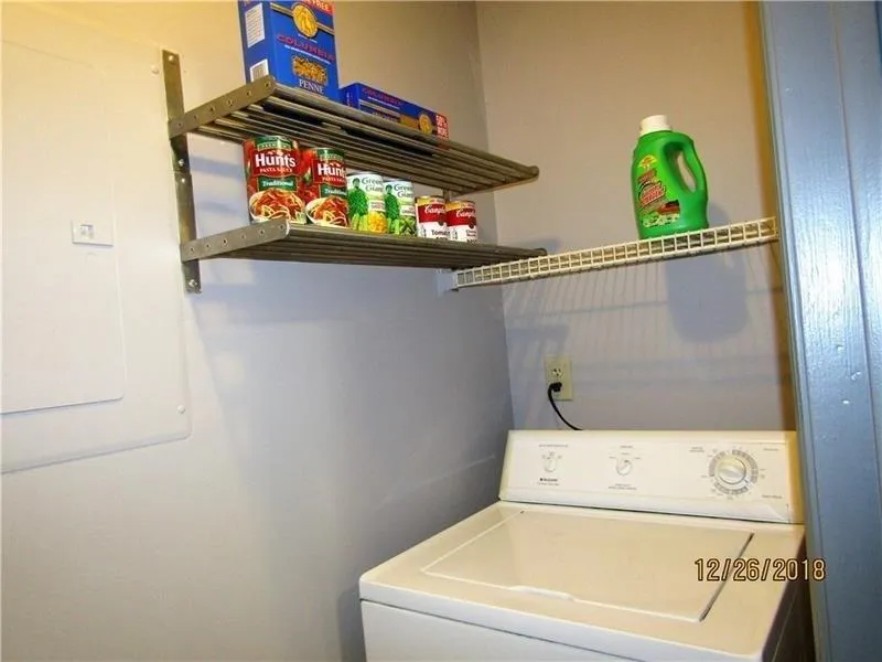 522 Granville Court Unit 522, Sandy Springs, Georgia 30328, 1 Bedroom Bedrooms, ,1 BathroomBathrooms,Residential,Sold,522 Granville Court Unit 522,6113426