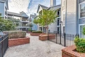 522 Granville Court Unit 522, Sandy Springs, Georgia 30328, 1 Bedroom Bedrooms, ,1 BathroomBathrooms,Residential,Sold,522 Granville Court Unit 522,6113426