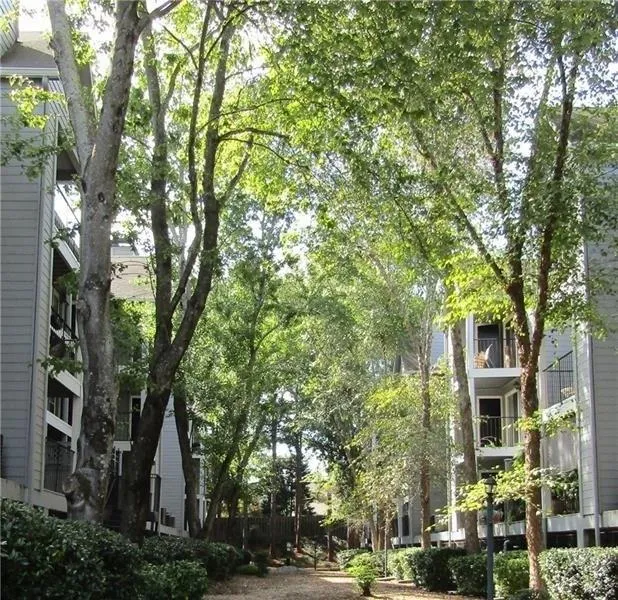 522 Granville Court Unit 522, Sandy Springs, Georgia 30328, 1 Bedroom Bedrooms, ,1 BathroomBathrooms,Residential,Sold,522 Granville Court Unit 522,6113426