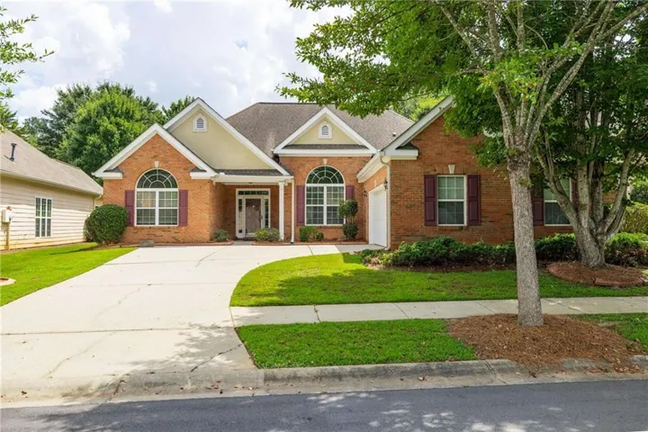 8004 Larksview Drive, Fairburn, Georgia 30213