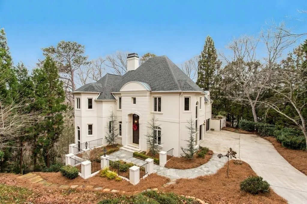 25 Pointe Ridge Drive, Atlanta, Georgia 30328, 4 Bedrooms Bedrooms, ,3 BathroomsBathrooms,Residential,Sold,25 Pointe Ridge Drive,6115283