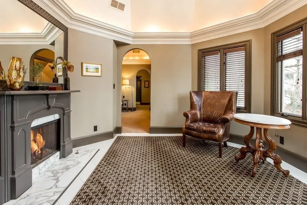 25 Pointe Ridge Drive, Atlanta, Georgia 30328, 4 Bedrooms Bedrooms, ,3 BathroomsBathrooms,Residential,Sold,25 Pointe Ridge Drive,6115283