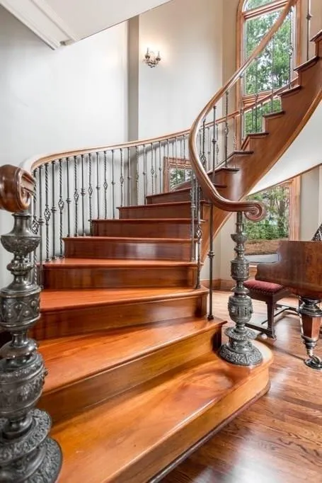 25 Pointe Ridge Drive, Atlanta, Georgia 30328, 4 Bedrooms Bedrooms, ,3 BathroomsBathrooms,Residential,Sold,25 Pointe Ridge Drive,6115283