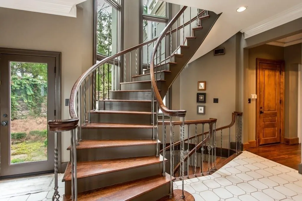 25 Pointe Ridge Drive, Atlanta, Georgia 30328, 4 Bedrooms Bedrooms, ,3 BathroomsBathrooms,Residential,Sold,25 Pointe Ridge Drive,6115283