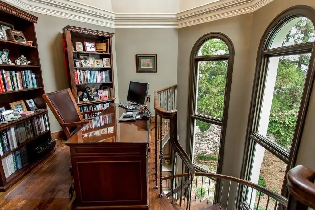 25 Pointe Ridge Drive, Atlanta, Georgia 30328, 4 Bedrooms Bedrooms, ,3 BathroomsBathrooms,Residential,Sold,25 Pointe Ridge Drive,6115283