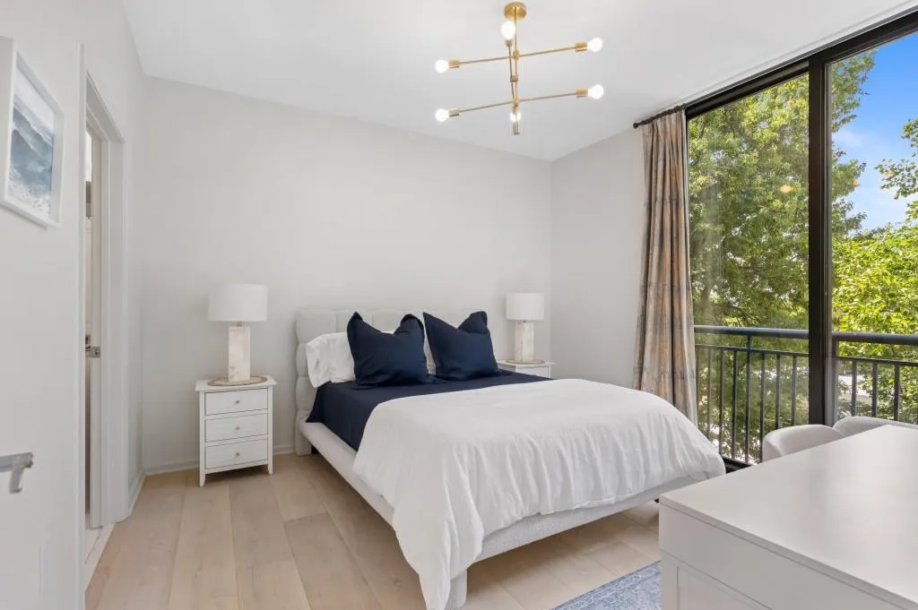 3040 Peachtree Road Nw Unit 211, Atlanta, Georgia 30305, 2 Bedrooms Bedrooms, 0 ,2 BathroomsBathrooms,Residential,For Sale,3040 Peachtree Road Nw Unit 211,7807837