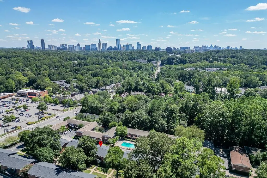 4282 Roswell Road Ne Unit D2, Atlanta, Georgia 30342, 2 Bedrooms Bedrooms, ,2 BathroomsBathrooms,Residential,For Sale,4282 Roswell Road Ne Unit D2,7668807 4282 Roswell Road Ne Unit D2, Atlanta, Georgia 30342, 2 Bedrooms Bedrooms, ,2 BathroomsBathrooms,Residential,For Sale,4282 Roswell Road Ne Unit D2,7668807