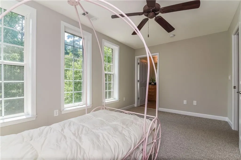 71 High Top Lane, Atlanta, Georgia 30328, 3 Bedrooms Bedrooms, ,3 BathroomsBathrooms,Residential,Sold,71 High Top Lane,5898085
