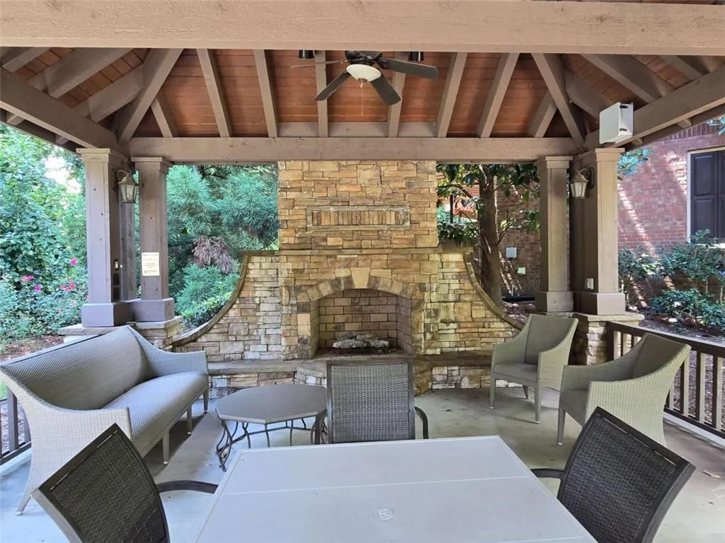 890 West Road, Atlanta, Georgia 30324, 3 Bedrooms Bedrooms, ,3 BathroomsBathrooms,Residential,For Sale,890 West Road,7617709